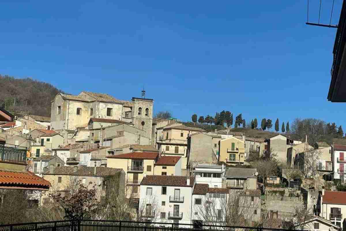 Borgo che sembra la Grecia